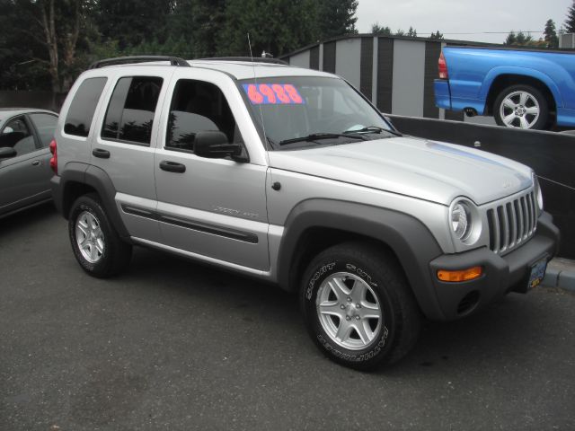 2003 Jeep Liberty Elk Conversion Van