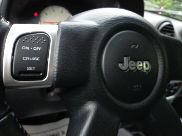 2003 Jeep Liberty Super