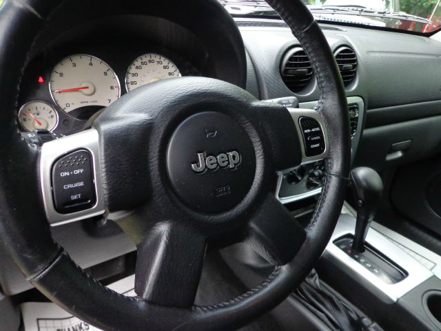 2003 Jeep Liberty Super