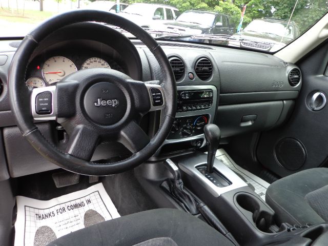 2003 Jeep Liberty Super