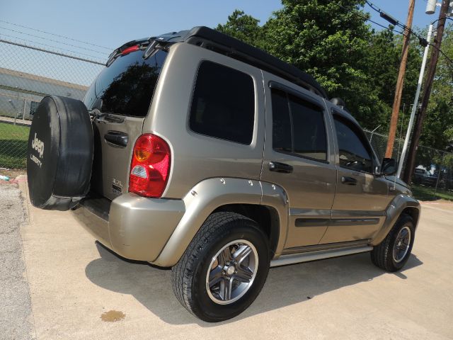 2004 Jeep Liberty Extended Sport Util 4D