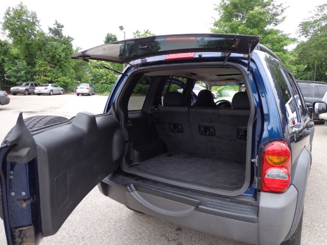 2004 Jeep Liberty Elk Conversion Van