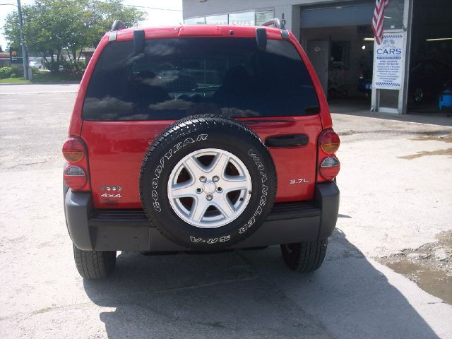 2004 Jeep Liberty Elk Conversion Van