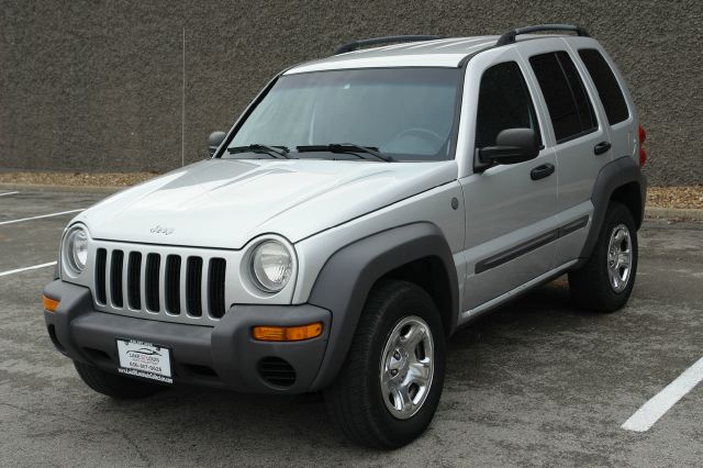 2004 Jeep Liberty Elk Conversion Van