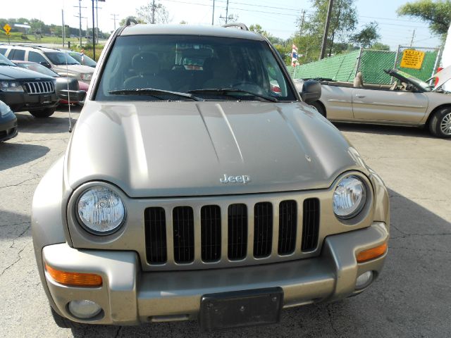 2004 Jeep Liberty Super