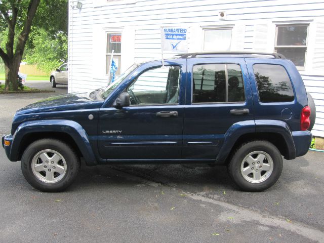 2004 Jeep Liberty FWDL