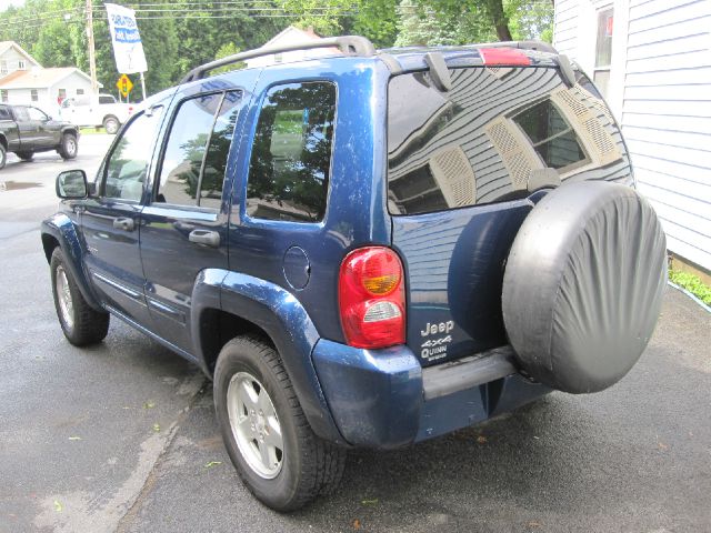 2004 Jeep Liberty FWDL