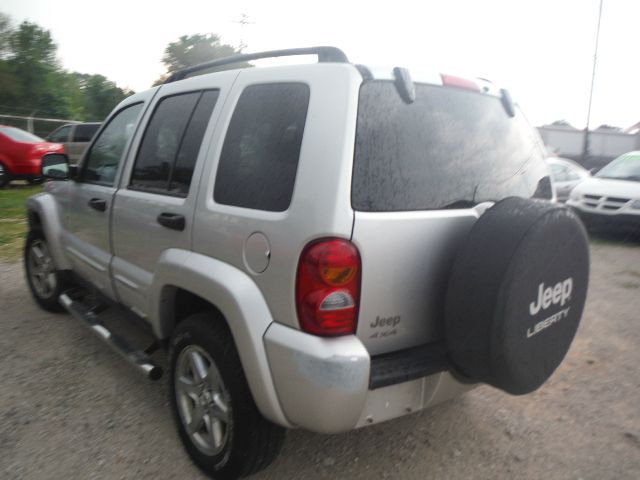 2004 Jeep Liberty Super