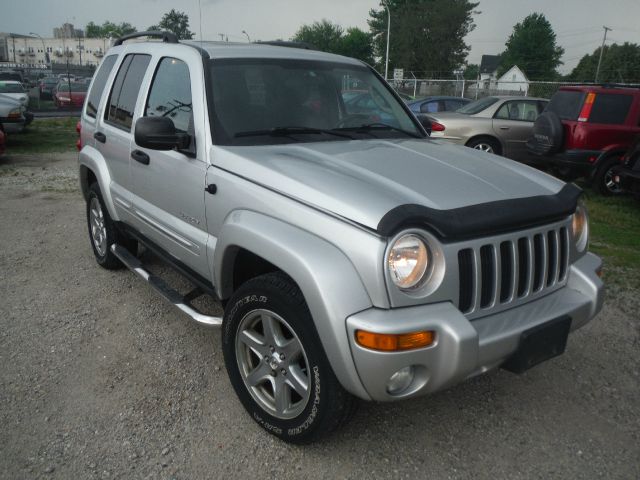 2004 Jeep Liberty Super