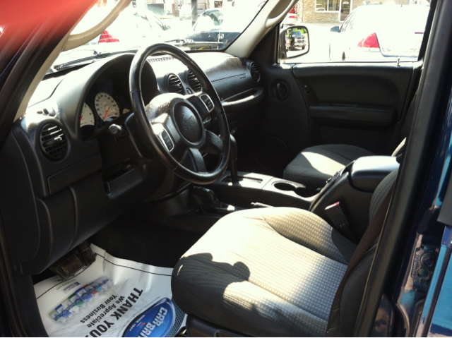 2004 Jeep Liberty Elk Conversion Van