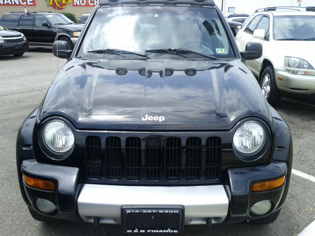 2004 Jeep Liberty Lariat Crew Cab 2WD Super Duty