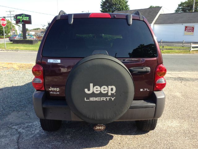 2004 Jeep Liberty Elk Conversion Van