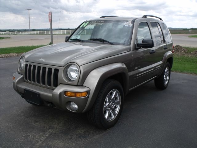 2004 Jeep Liberty Super