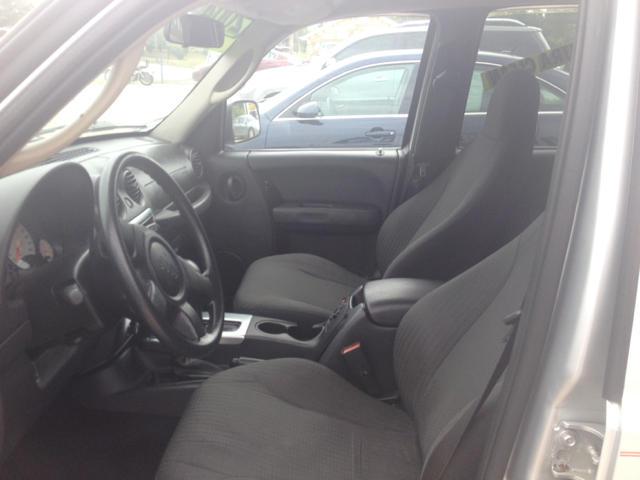 2004 Jeep Liberty Elk Conversion Van