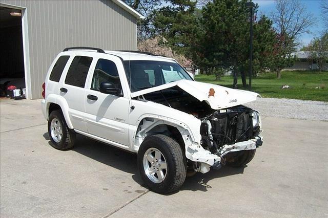 2004 Jeep Liberty SLT 25