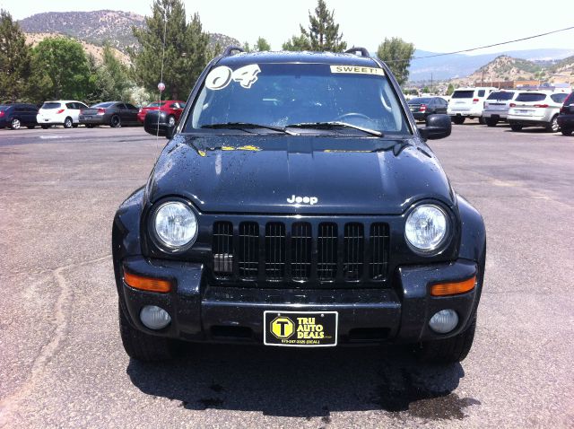 2004 Jeep Liberty Super