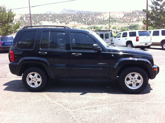 2004 Jeep Liberty Super