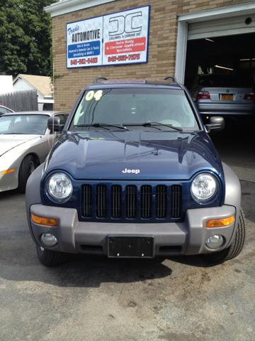 2004 Jeep Liberty Elk Conversion Van