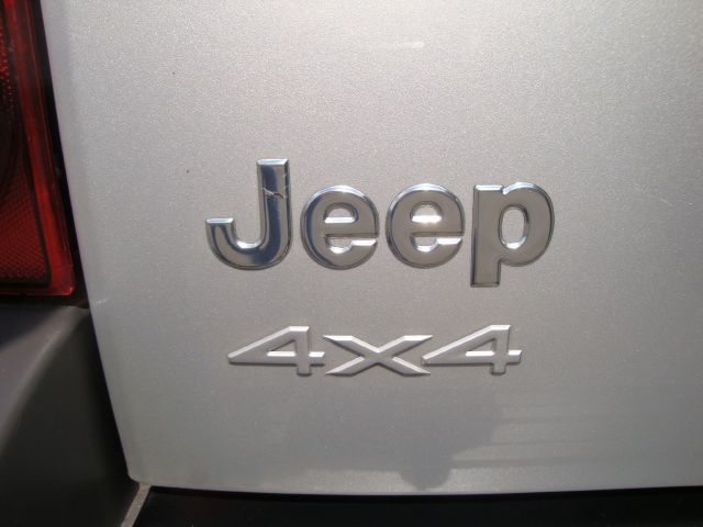 2004 Jeep Liberty Elk Conversion Van