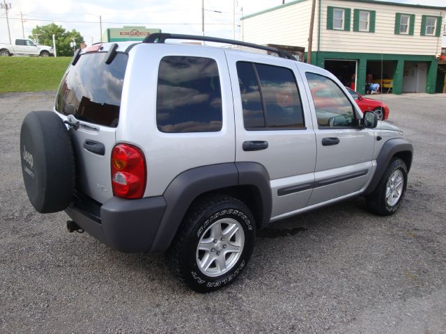 2004 Jeep Liberty Elk Conversion Van