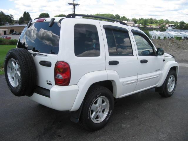 2004 Jeep Liberty Standard Manual