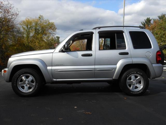 2004 Jeep Liberty Super