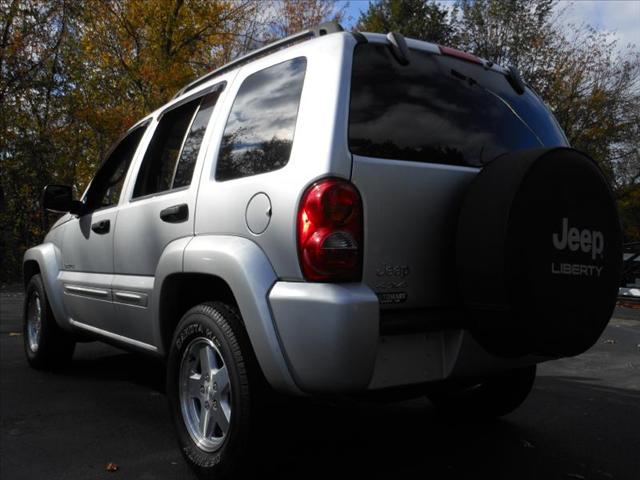 2004 Jeep Liberty Super