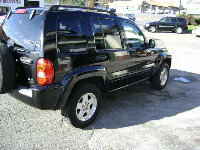 2004 Jeep Liberty Super