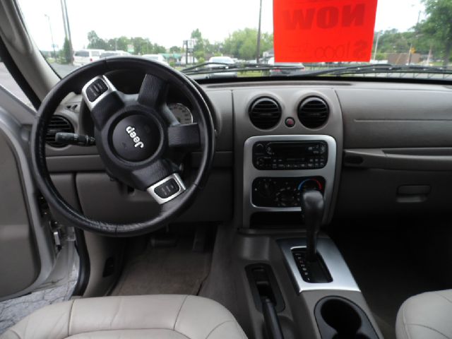 2004 Jeep Liberty I Limited