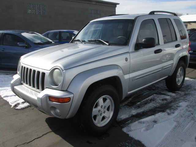 2004 Jeep Liberty Super