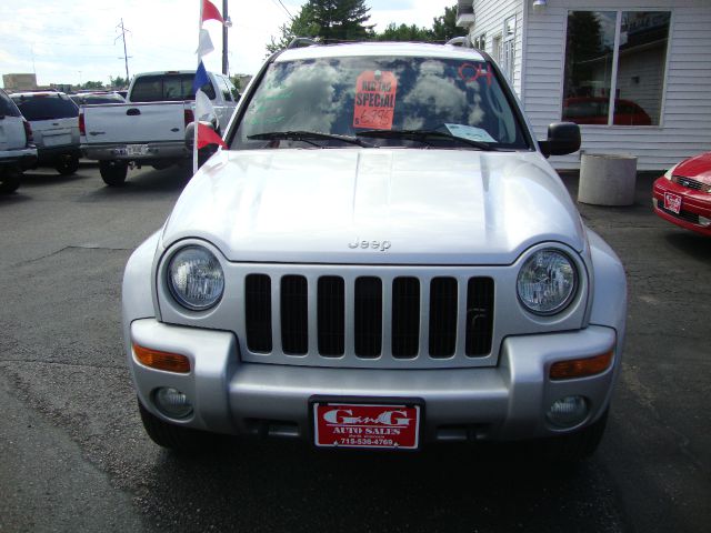 2004 Jeep Liberty Super