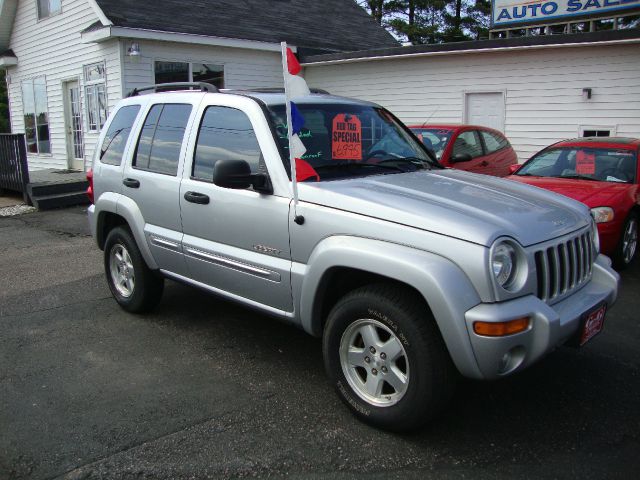 2004 Jeep Liberty Super