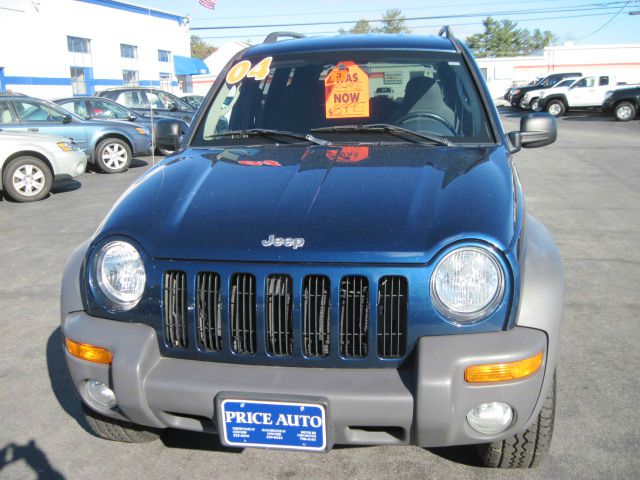 2004 Jeep Liberty Elk Conversion Van