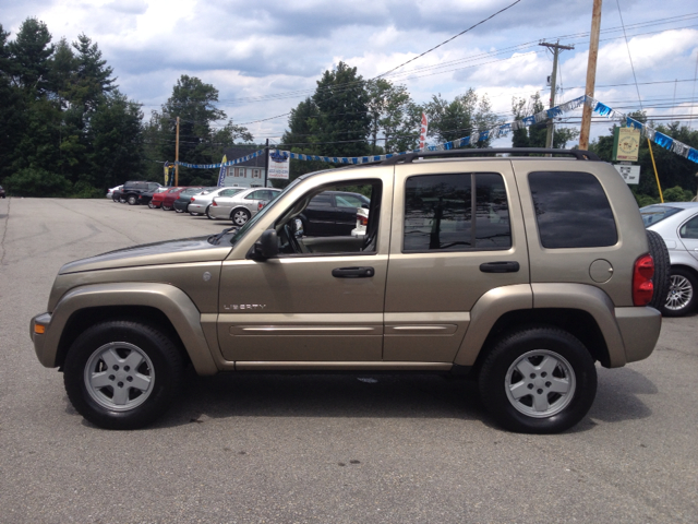 2004 Jeep Liberty Super