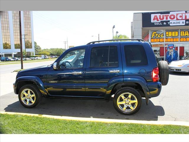 2004 Jeep Liberty Unknown