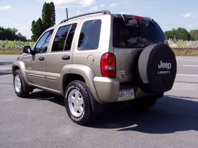 2004 Jeep Liberty Super