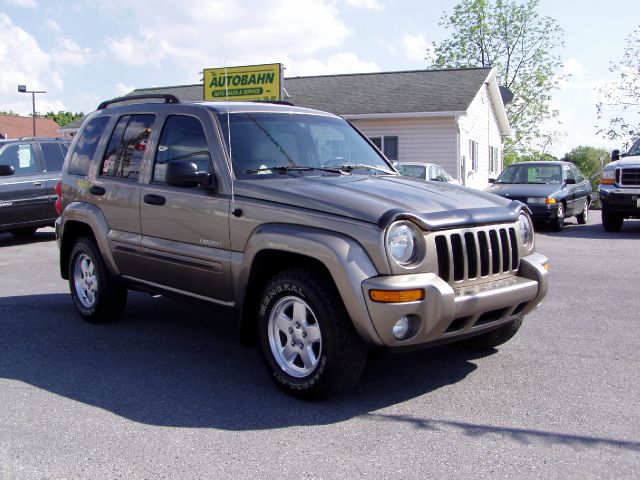 2004 Jeep Liberty Super