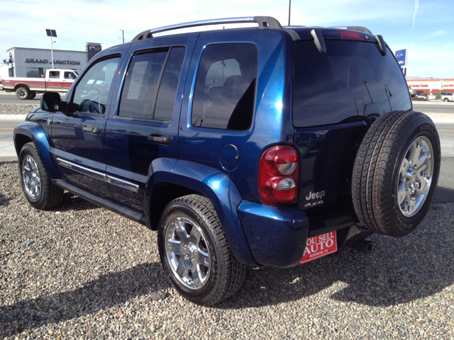 2005 Jeep Liberty Super