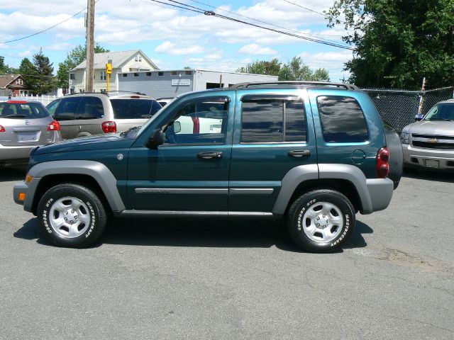 2005 Jeep Liberty Elk Conversion Van