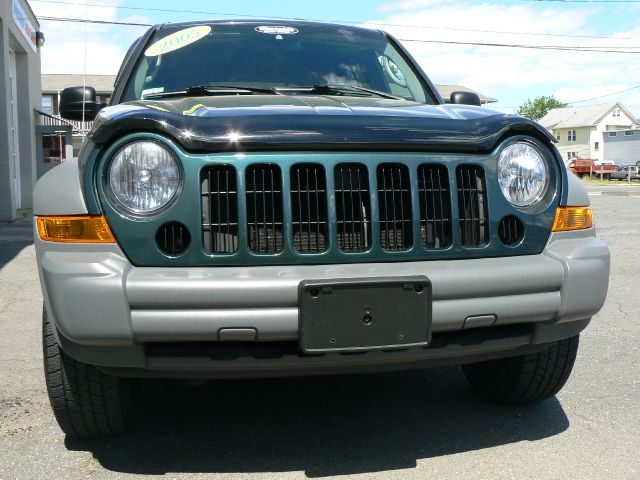 2005 Jeep Liberty Elk Conversion Van