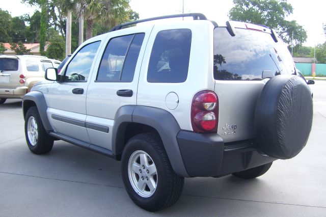 2005 Jeep Liberty Elk Conversion Van