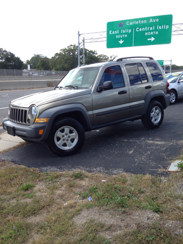 2005 Jeep Liberty Elk Conversion Van