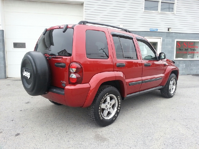 2005 Jeep Liberty Extended Sport Util 4D