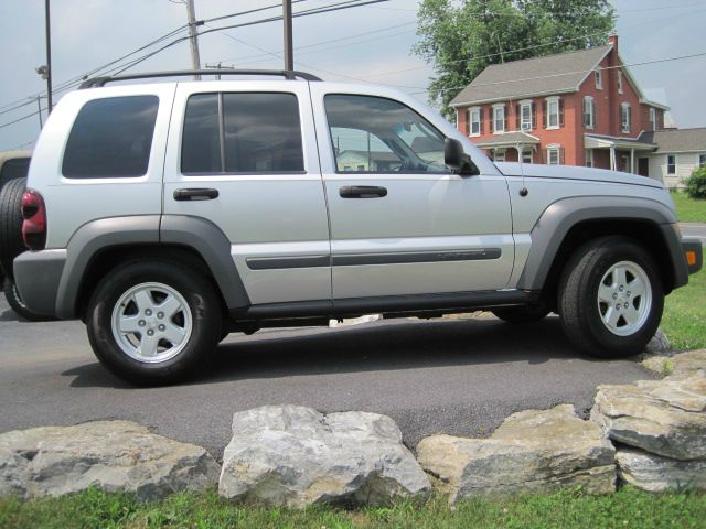 2005 Jeep Liberty Elk Conversion Van