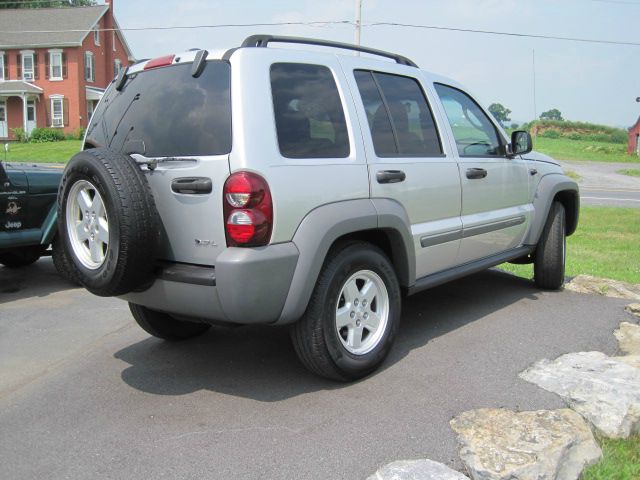 2005 Jeep Liberty Elk Conversion Van