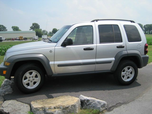 2005 Jeep Liberty Elk Conversion Van