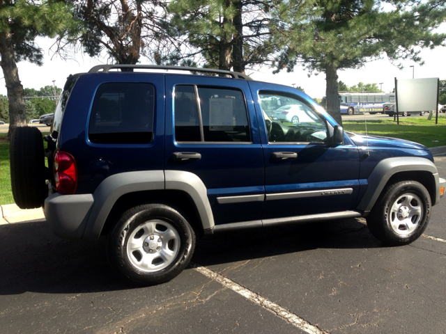 2005 Jeep Liberty Elk Conversion Van