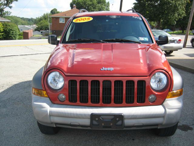 2005 Jeep Liberty AWD Ultimate