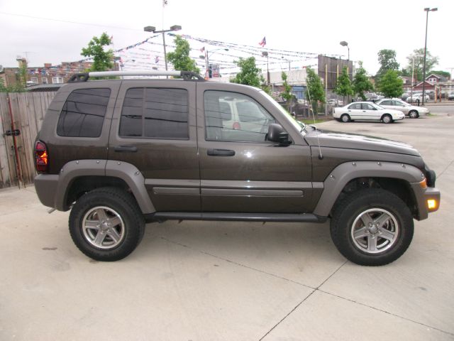 2005 Jeep Liberty Extended Sport Util 4D