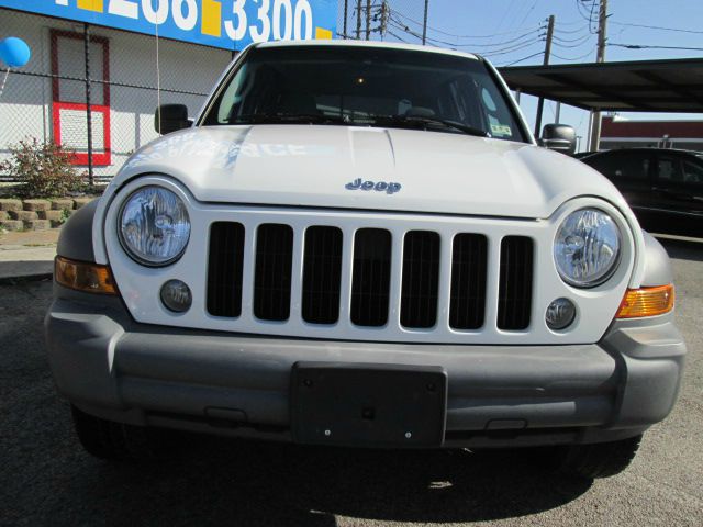 2005 Jeep Liberty Extended Cab V8 LT W/1lt